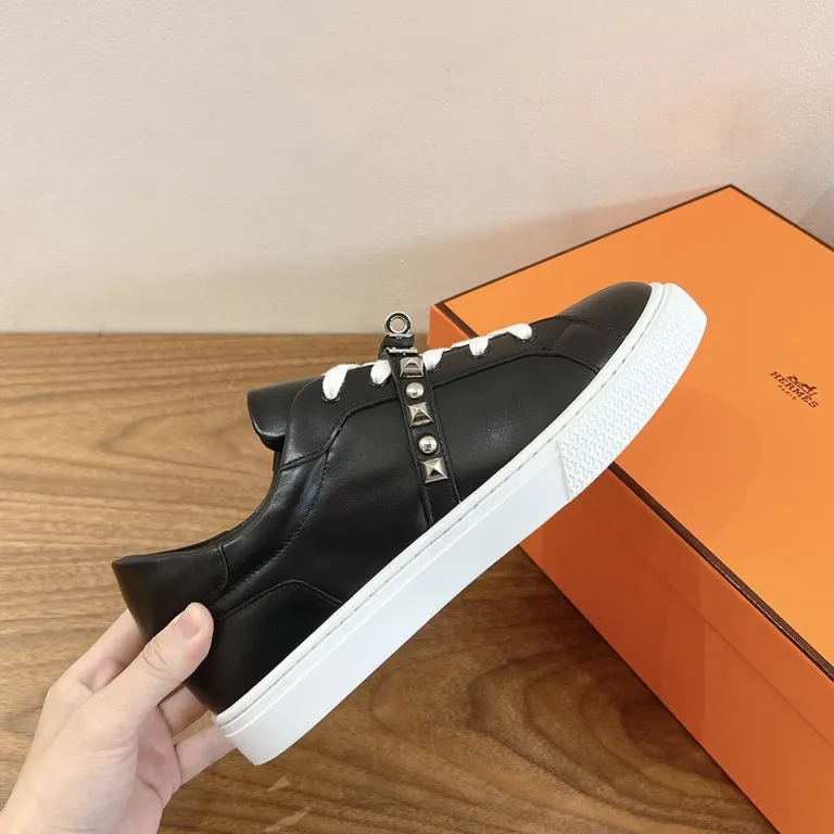 Hermes Shoe 